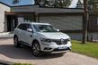 Andra generationen av mellanstora crossovern Renault Koleos foto 1
