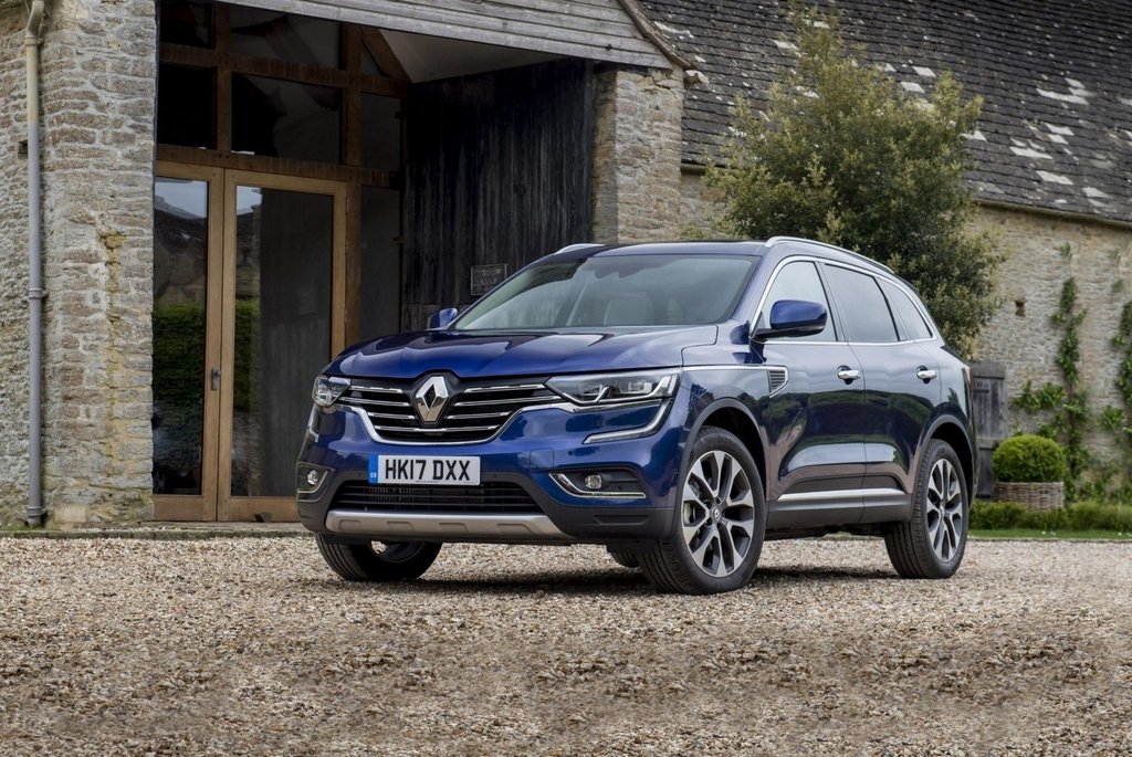 Andra generationen av mellanstora crossovern Renault Koleos
