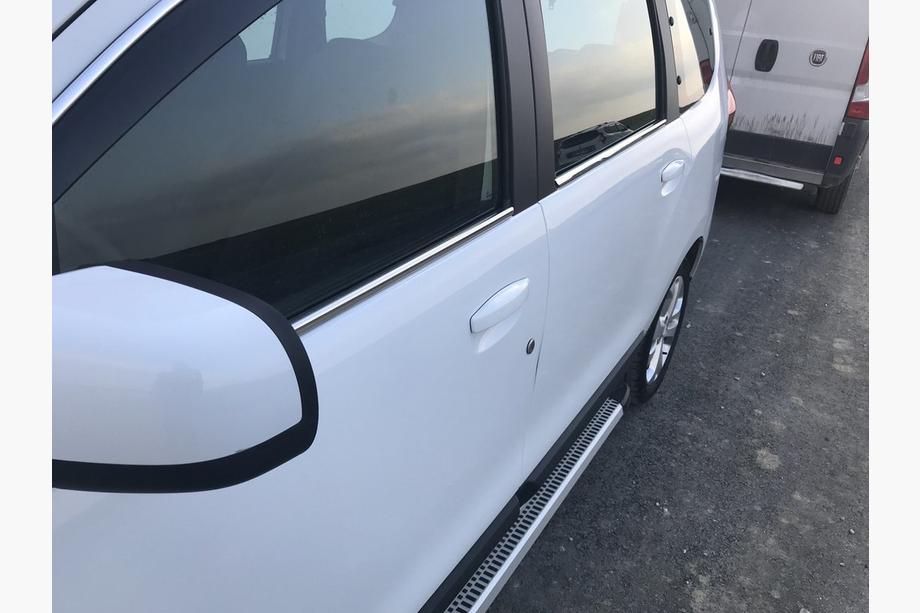 Renault Lodgy 2013–2022 Fönsterlister (4 st, rostfritt) Image