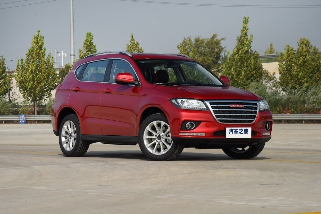 Test av den kompakta crossovern Haval H2