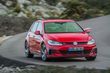 Test av sportiga halvkombin Volkswagen Golf GTI foto 2