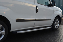Fiat Doblo II 2010–2022 Dörrlister (4 st, rostfritt stål) Carmos – turkiskt rostfritt stål foto 6