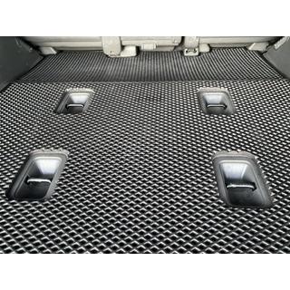Bagagerumsmatta 2 st (EVA, 7-sits, svart) Toyota Land Cruiser 200 2007–2021 foto 3