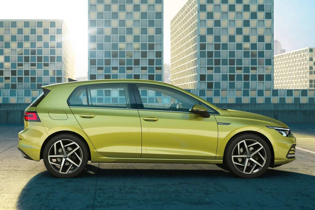 Nya generationen av halvkombin Volkswagen Golf