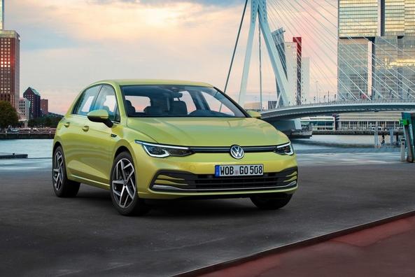 Nya generationen av halvkombin Volkswagen Golf
