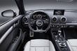 Test av den laddade fyrhjulsdrivna halvkombin Audi RS3 Sportback foto 11