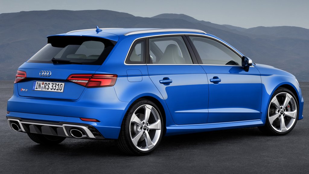 Test av den laddade fyrhjulsdrivna halvkombin Audi RS3 Sportback