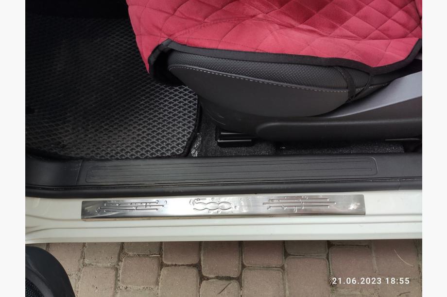 Fiat 500/500L 2013–2022 Instegslister 500 (Carmos, 2 st, rostfritt stål) Image