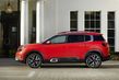 Bekantskap med kompakta crossovern Citroen C5 Aircross foto 5
