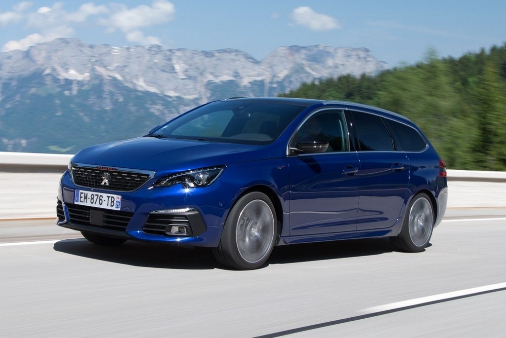 Test av uppdaterade Peugeot 308 SW kombi