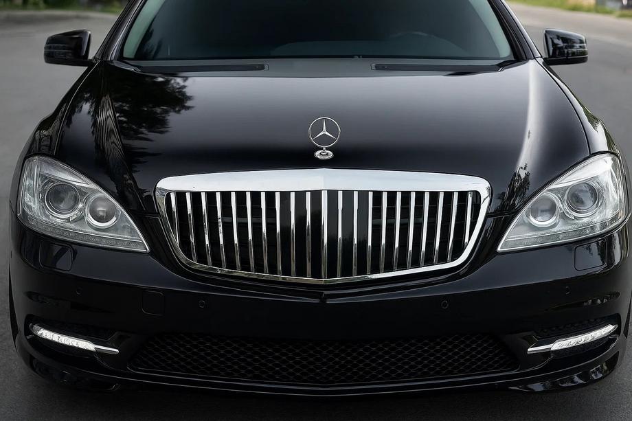 Mercedes S-class W221 2005–2013 Kylargrill Maybach V1 (2009-2013) Image