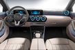 Test av den kompakta modellen Mercedes-Benz A-Class Sedan foto 12