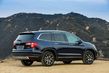 Uppdaterad version av crossovern Honda Pilot foto 3