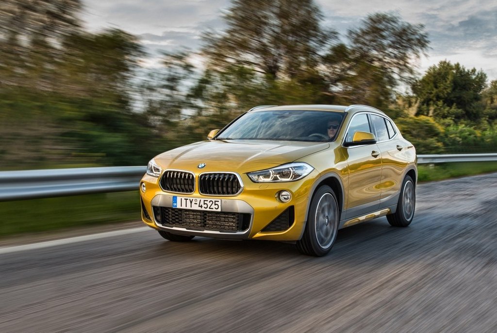 Coupéformad kompaktcrossover BMW X2