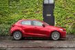 Uppdaterade subkompakta halvkombin Mazda 2 foto 6