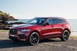 Mellanstor premiumcrossover Jaguar F-Pace foto 2