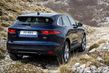 Mellanstor premiumcrossover Jaguar F-Pace foto 5