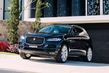 Mellanstor premiumcrossover Jaguar F-Pace foto 1