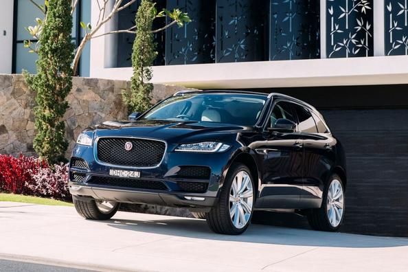 Mellanstor premiumcrossover Jaguar F-Pace