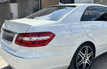 Mercedes E-class W212 2009–2016 Bakrutespoiler AMG E63 (ABS, för lackering) foto 3