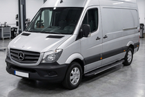 Mercedes Sprinter W906 2006–2018 Sidosteg Bosphorus Grey (2 st, aluminium) foto 1