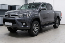 Toyota Hilux 2015– Sidosteg Bosphorus Grey (2 st, aluminium) foto 1