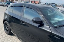 BMW 1-serie E81/E82/E87/E88 2004–2011 Vindavvisare för sidorutor (4 st, HIC) foto 3