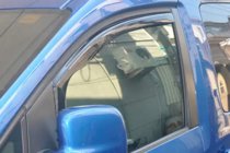 Fiat Doblo I 2005–2010 Insticksmonterade vindavvisare (2 st, HIC) foto 4