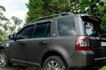 Land Rover Freelander II 2006–2014 Vindavvisare för sidorutor (4 st, HIC) foto 2