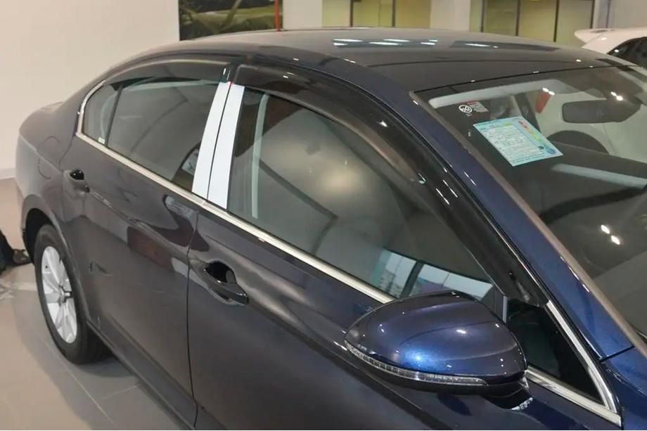 Volkswagen Passat B8 2015–2023 Vindavvisare SD (4 st, HIC) Image