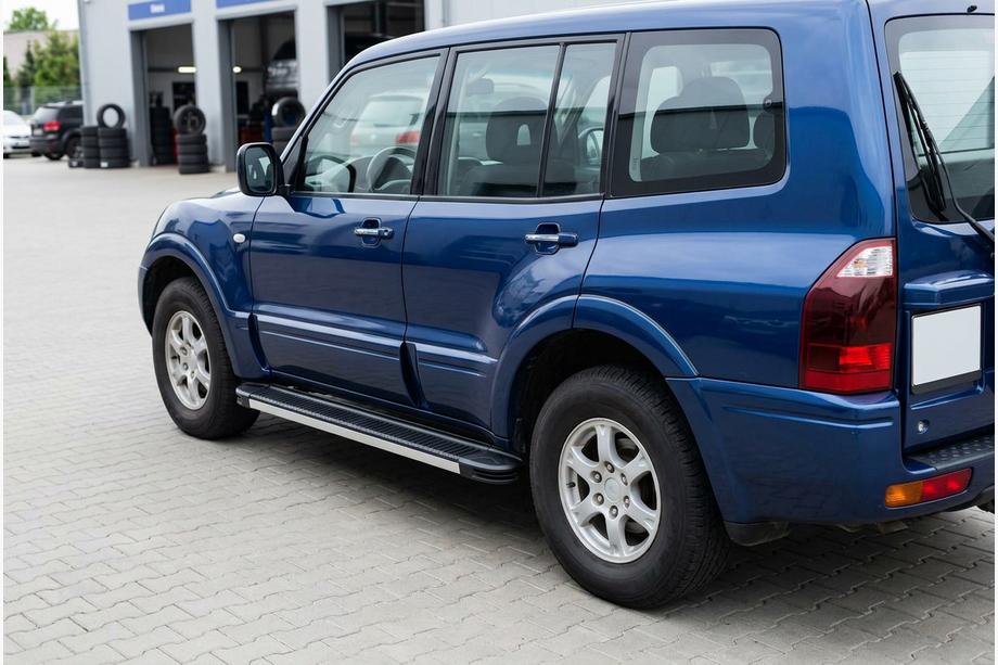 Mitsubishi Pajero Wagon III 1999–2006 Sidosteg Maya V1 (2 st, aluminium) Image