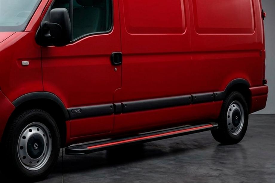 Nissan Interstar 2002–2010 Sidosteg Maya Red (2 st, aluminium) Image