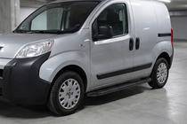 Citroen Nemo 2007–2017 Sidosteg Tayga Black (2 st, aluminium) foto 1