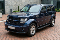Dodge Nitro 2006–2011 Sidosteg Tayga Black (2 st, aluminium) foto 1