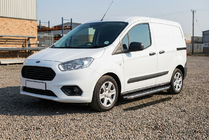 Ford Courier 2014–2023 Sidosteg BlackLine (2 st, aluminium) foto 1