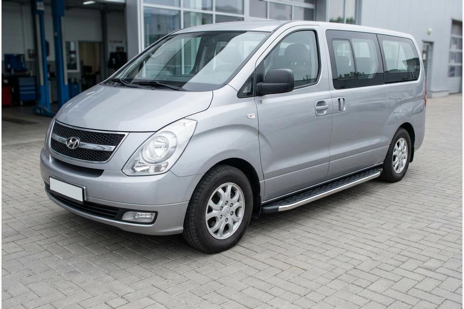 Hyundai H300, H1, Starex 2008–2020 BlackLine sidosteg (2 st, aluminium) Image