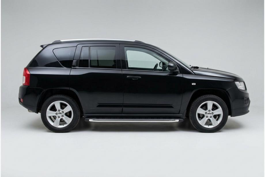 Jeep Compass 2006–2016 Sidosteg BlackLine (2 st, aluminium) Image