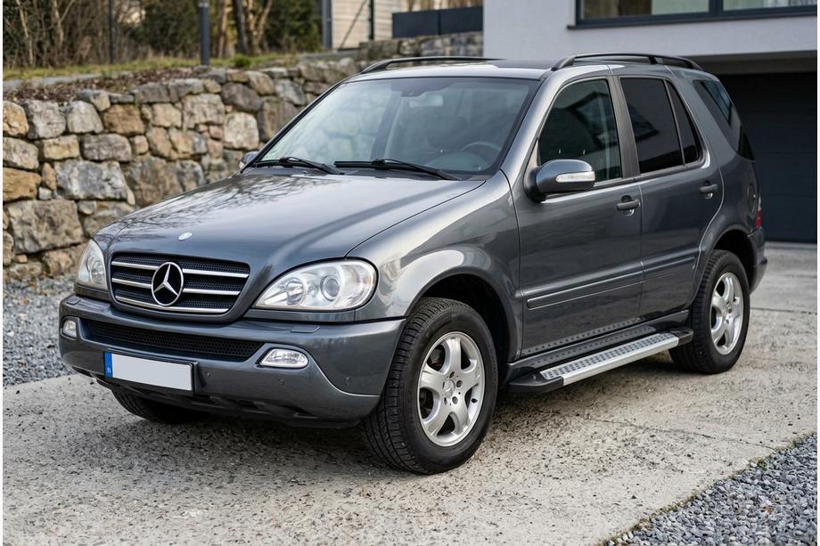 Mercedes ML W163 1997–2005 Sidosteg New Vision Grey (2 st, aluminium) Image