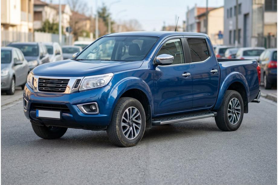 Nissan Navara/NP300 2016– BlackLine sidosteg (2 st, aluminium) Image