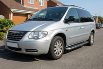 Chrysler Voyager 2001–2007 Sidosteg Maydos V1 (2 st, aluminium) foto 1