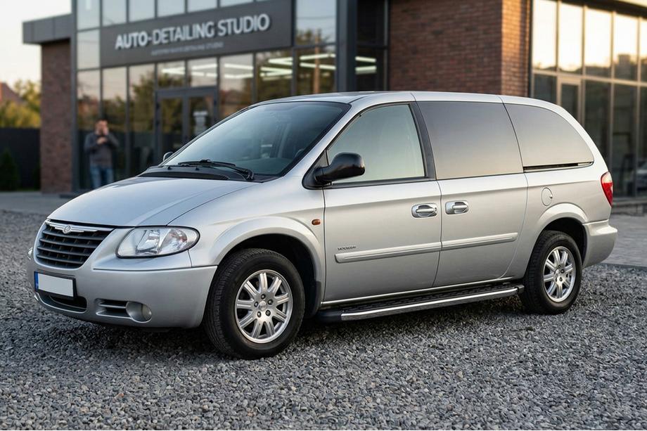 Chrysler Voyager 2001–2007 Sidosteg BlackLine (2 st, aluminium) Image
