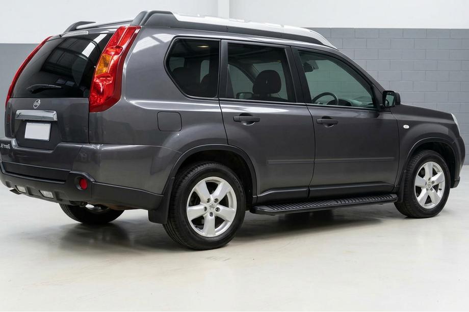 Nissan X-trail T31 2007–2014 Sidosteg Tayga Black (2 st, aluminium) Image