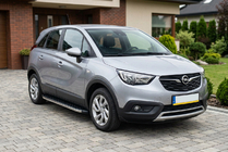Opel Crossland X 2017–2024 Sidosteg BlackLine (2 st, aluminium) foto 1