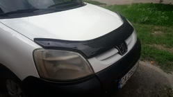 Peugeot Partner 1996–2008 Huvdeflektor Eurocap (2003-2008) foto 1