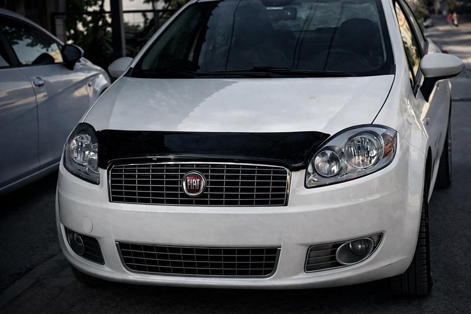 Fiat Linea 2006–2018 Huvdeflektor (EuroCap) Image