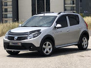 Dacia Sandero 2007–2013 Huvdeflektor (EuroCap) foto 5