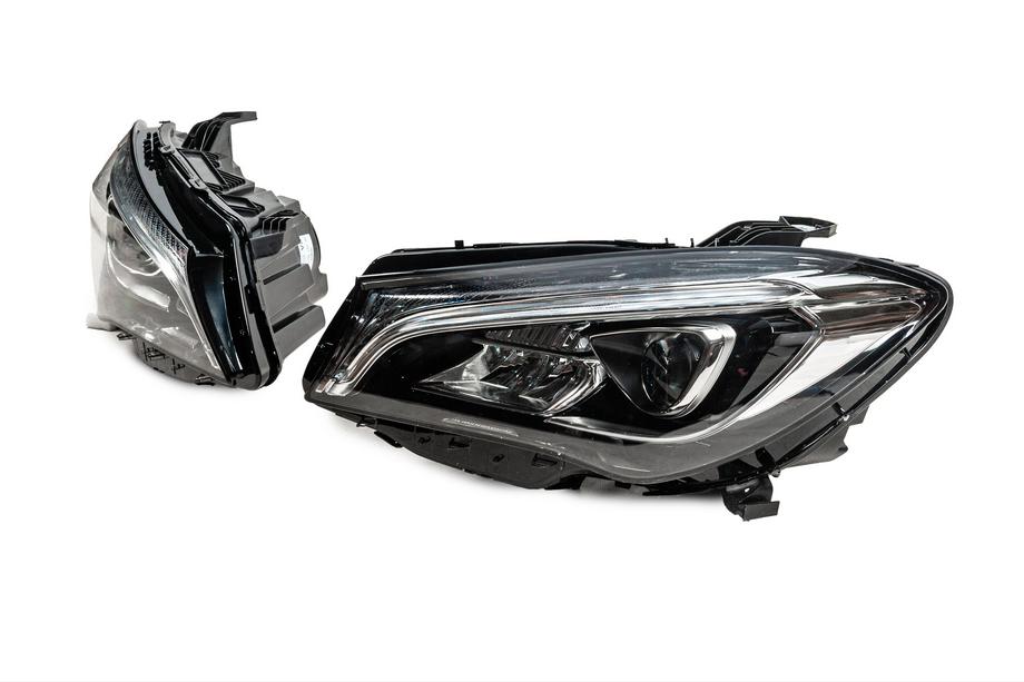 Mercedes CLA C117 2013–2019 Framstrålkastare med LED (2 st) Foto 4
