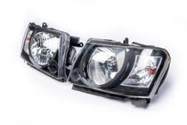 Nissan Patrol Y61 1997–2011 Framstrålkastare Safari Black (2004-2008, 2 st) foto 3
