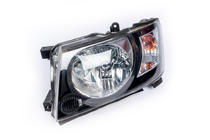 Nissan Patrol Y61 1997–2011 Framstrålkastare Safari Black (2004-2008, 2 st) foto 4