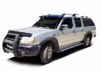 Nissan NP300 1999–2015 Vindrutespoiler (svart blank, 5 mm) foto 2